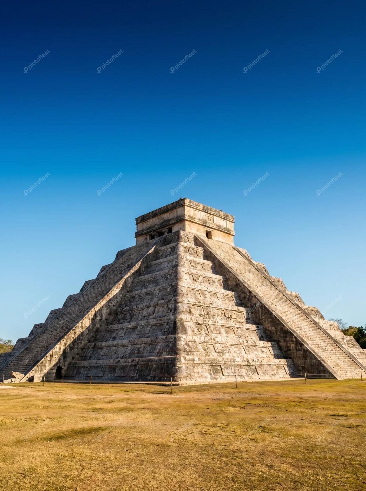 Ancient Mayan pyramid El Castillo at Chichen Itza Mexico
